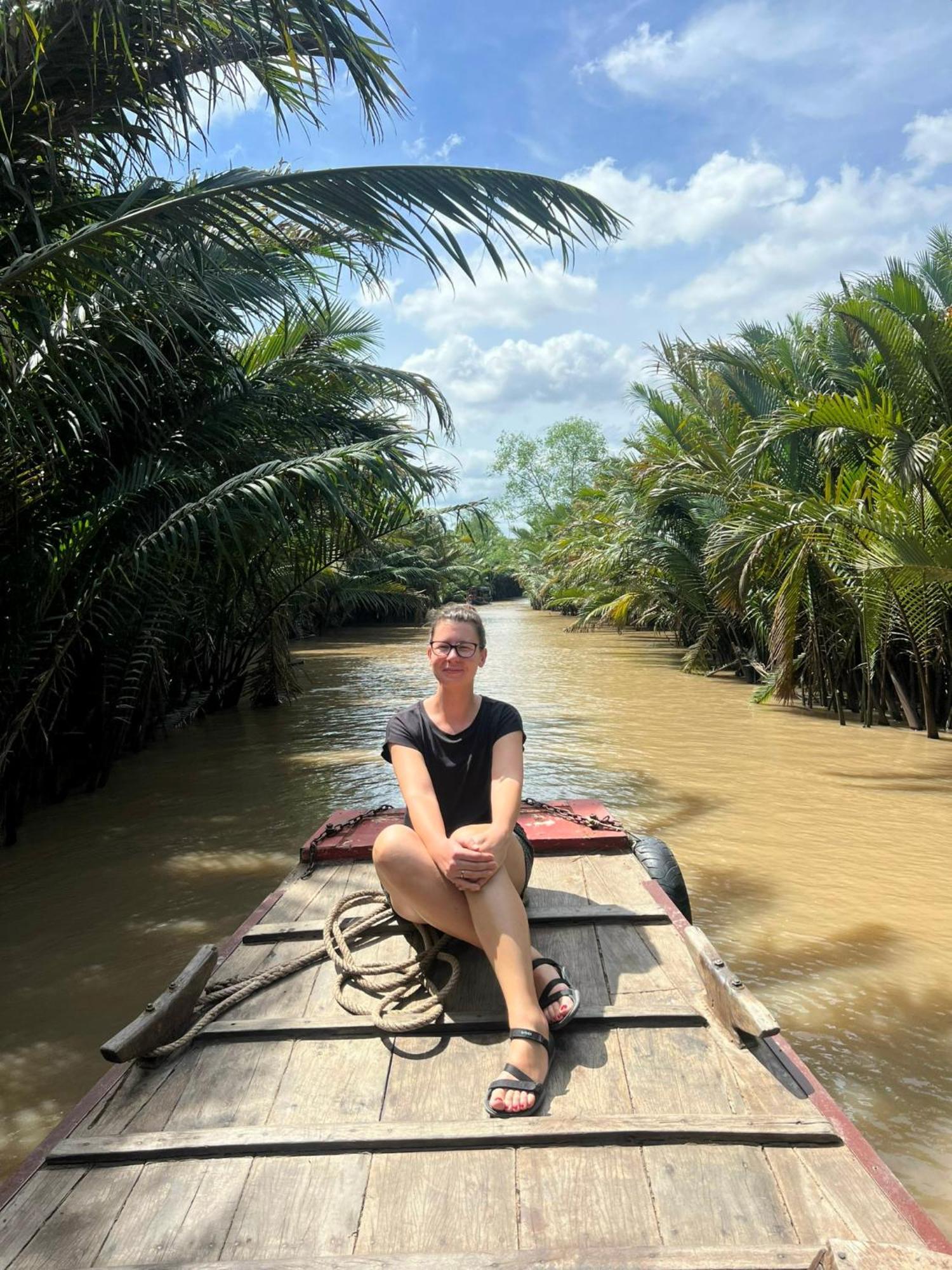 Hide Away Bungalows In Ben Tre City Exterior photo